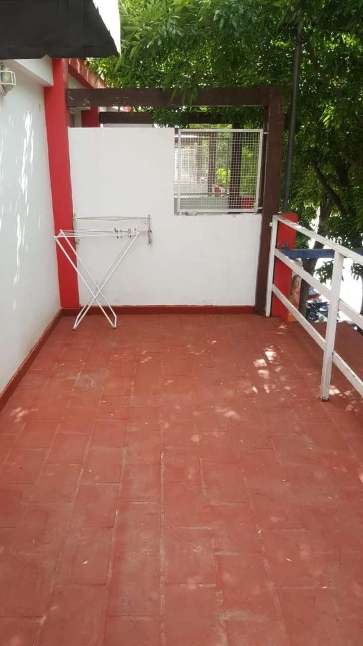 Complejo Urquiza Departamentos Apartment *