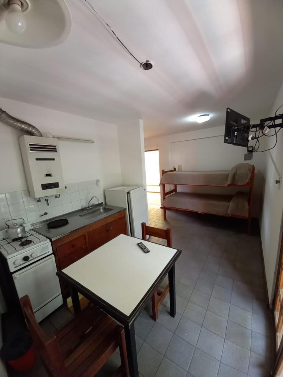 Complejo Urquiza Departamentos Apartment *