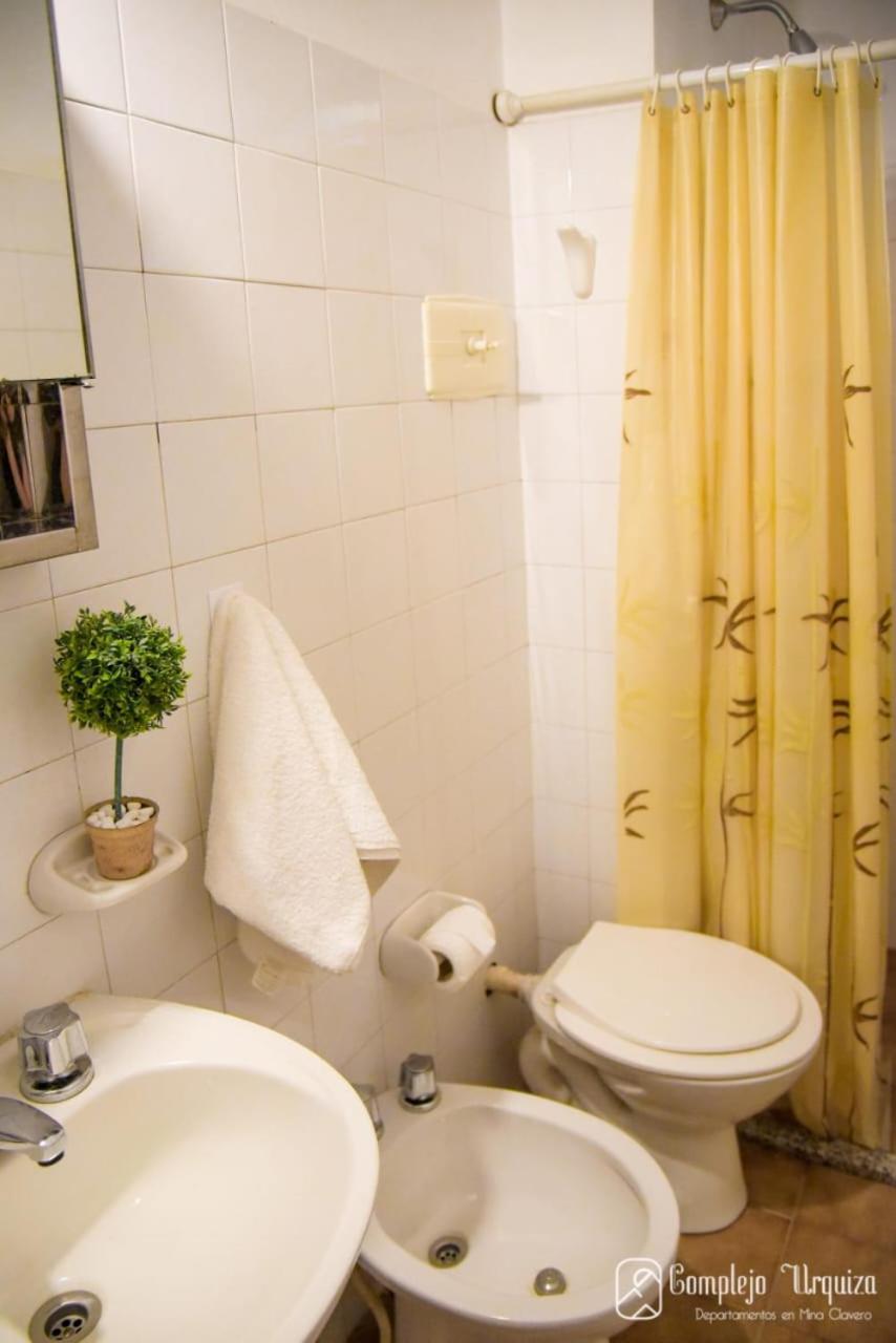 Complejo Urquiza Departamentos Apartment