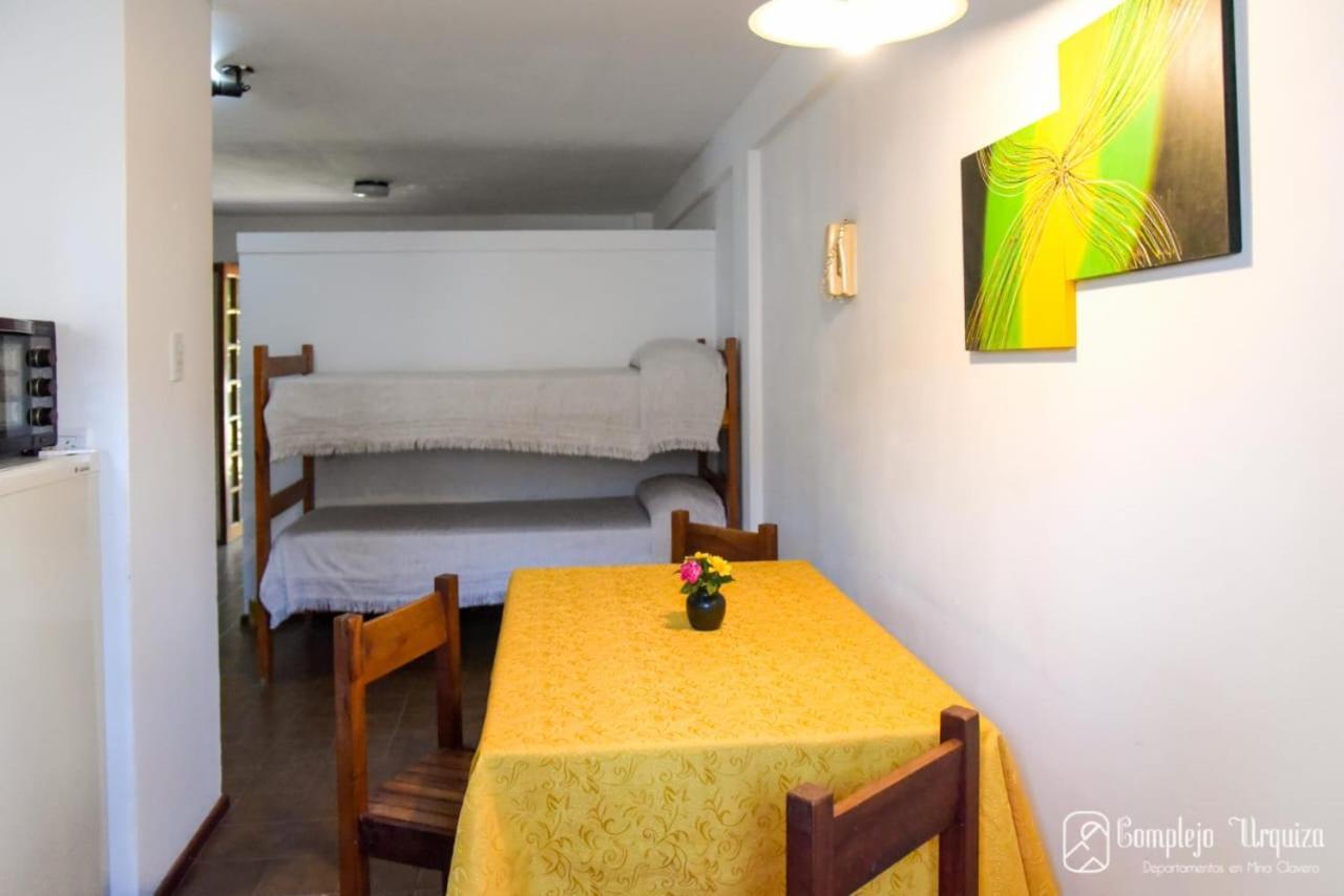 Complejo Urquiza Departamentos Mina Clavero