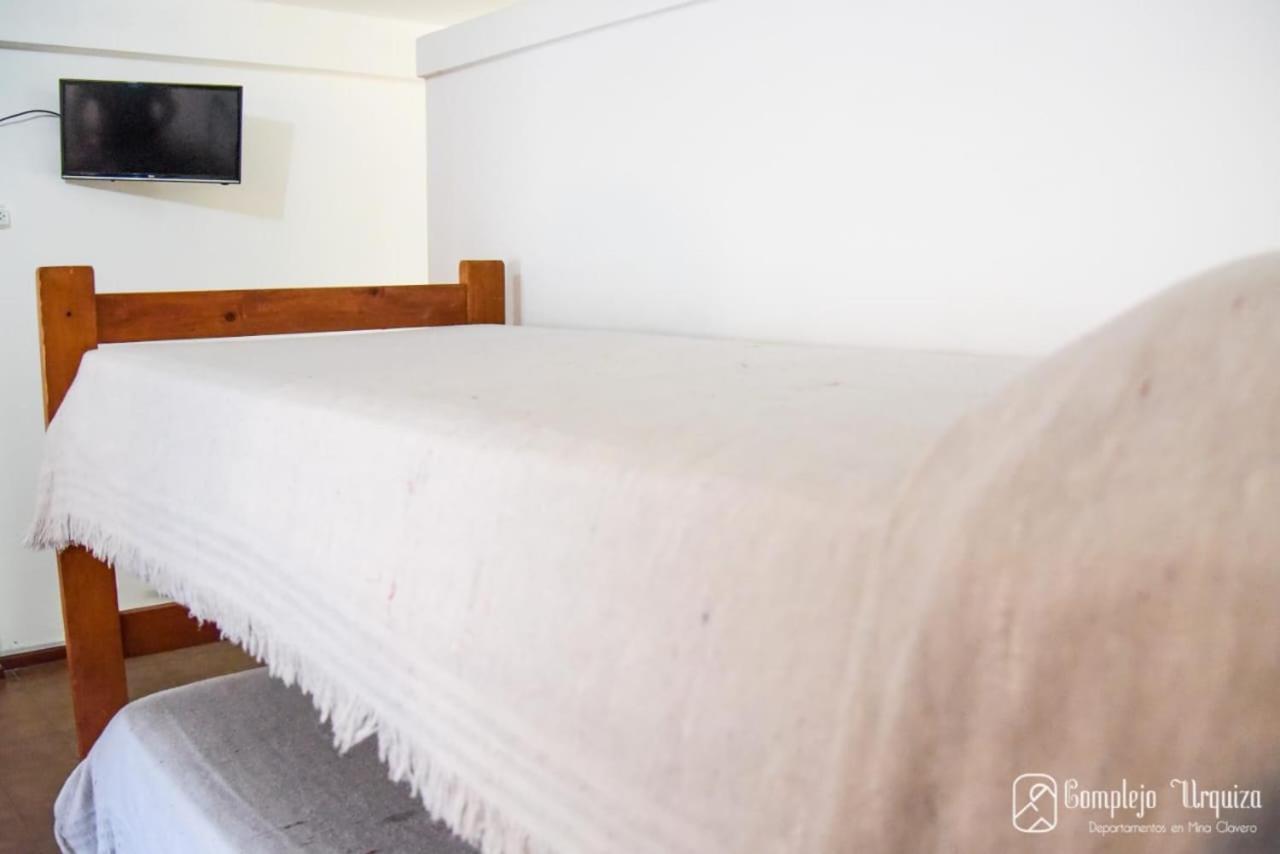 Complejo Urquiza Departamentos Apartment